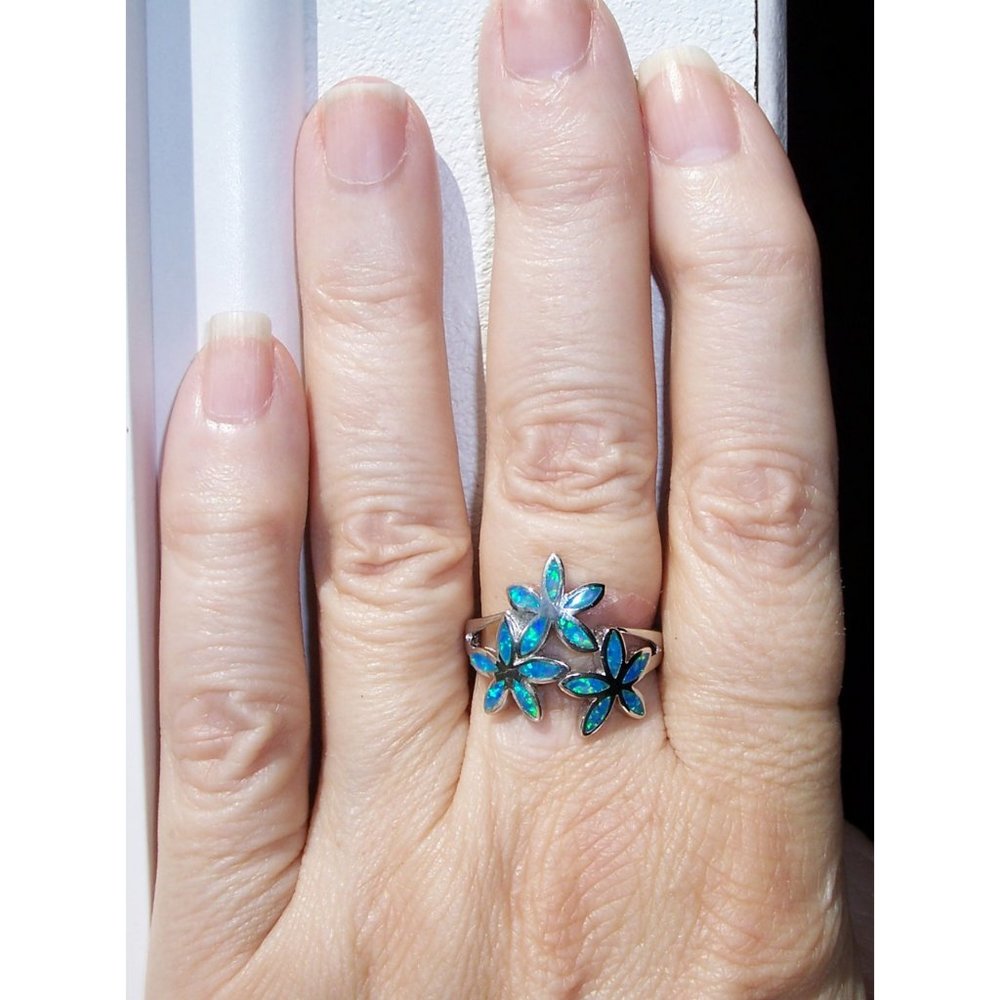 925 STERLING SILVER Lab Created Blue Fire Opal Hawaiian Plumeria Ring - Picture 12 of 16